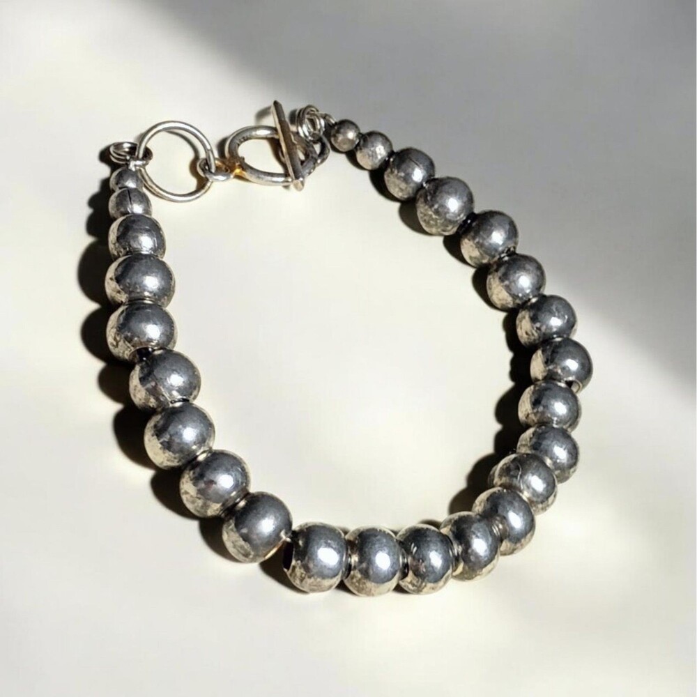 Vintage Silver tone Ball Beaded Bracelet